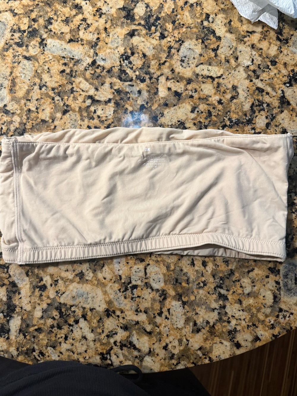 SKIMS Nude/Beige Seamless Bandeau
